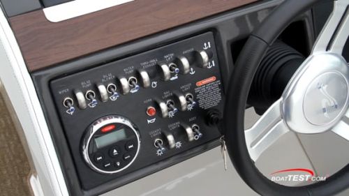 2016 Sea Ray SLX 250 - Combination Video Video